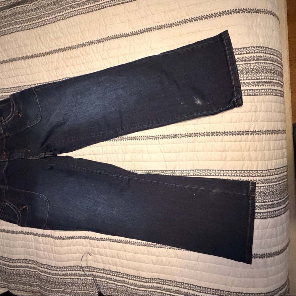 Simply Vera Wang Wash Straight Leg Jean Capri